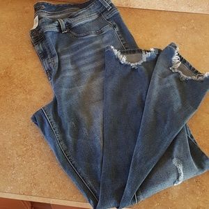 Destructed Maurices Jeggings